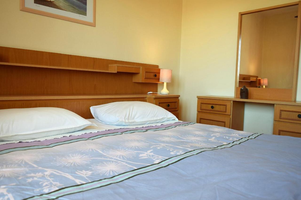 Peter Pan Apartments Palit Zimmer foto